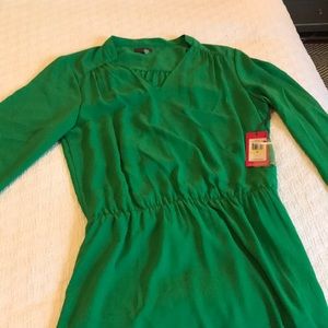 Brand new Kelly green Vince Camuto dress